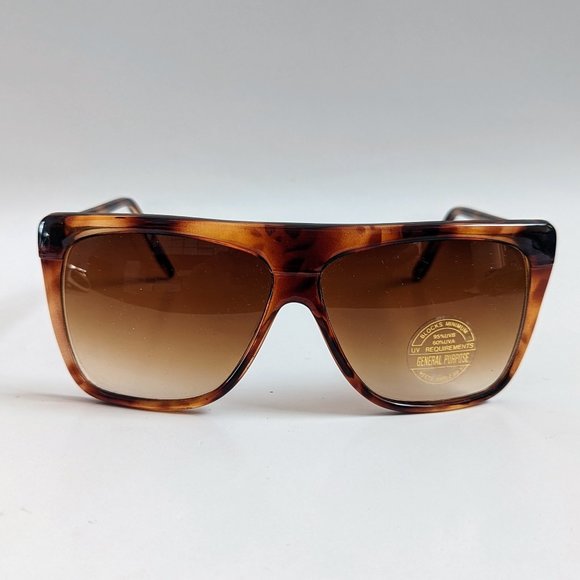 NWT Vintage 80's Plastic Lady Fashion Sunglasses (S.Tortoise) - Picture 1 of 6